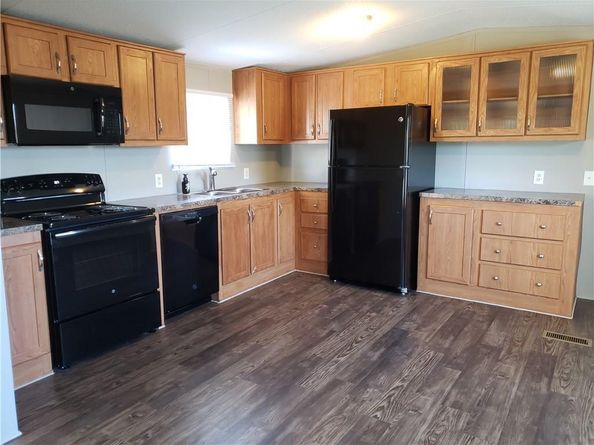 21329 Choctaw CV, Lago Vista TX 78645