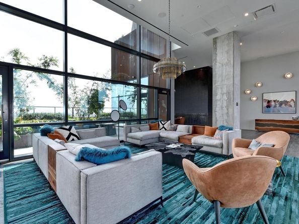 70 Rainey ST 1303, Austin TX 78701