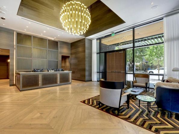 70 Rainey ST 1303, Austin TX 78701