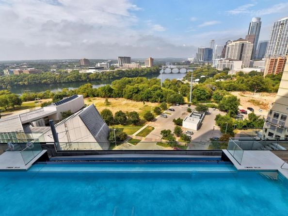 70 Rainey ST 1303, Austin TX 78701