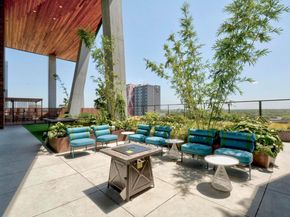 70 Rainey ST 1303, Austin TX 78701