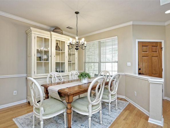 2012 Wood Glen DR, Round Rock TX 78681