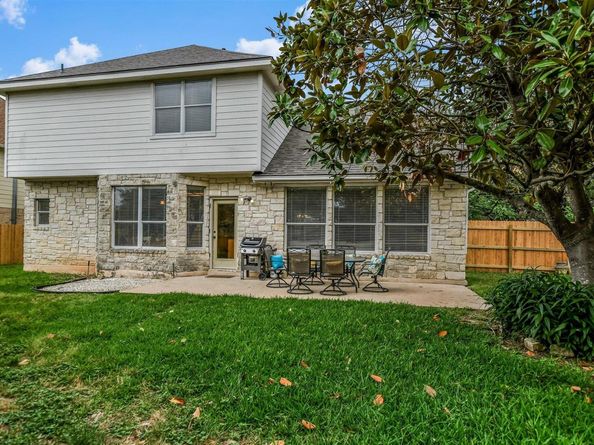 2012 Wood Glen DR, Round Rock TX 78681