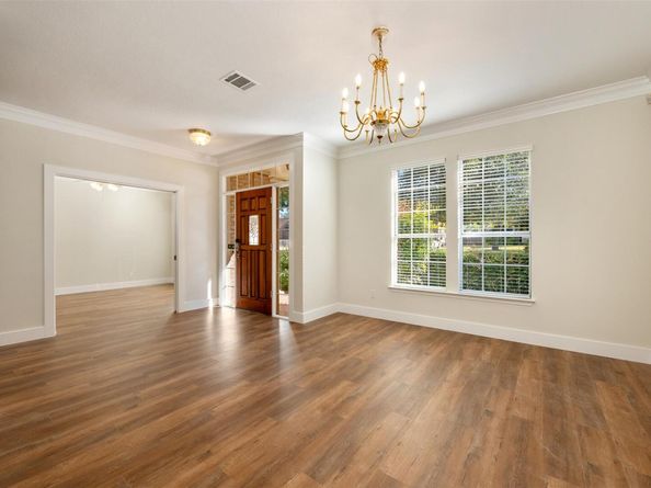 8812 Grape CV, Austin TX 78717