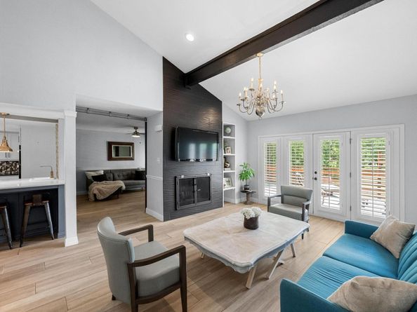 6110 Gardenridge HOLW, Austin TX 78750