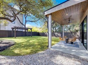 107 W Johanna ST B, Austin TX 78704