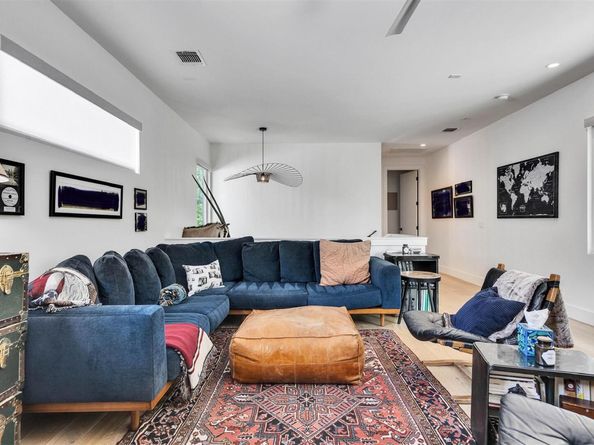 506 Powell CIR, Austin TX 78704