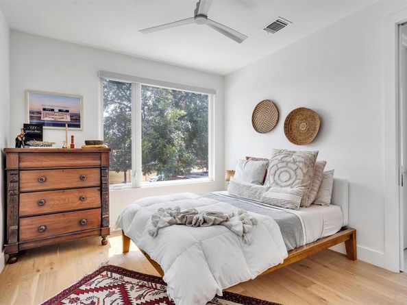 506 Powell CIR, Austin TX 78704