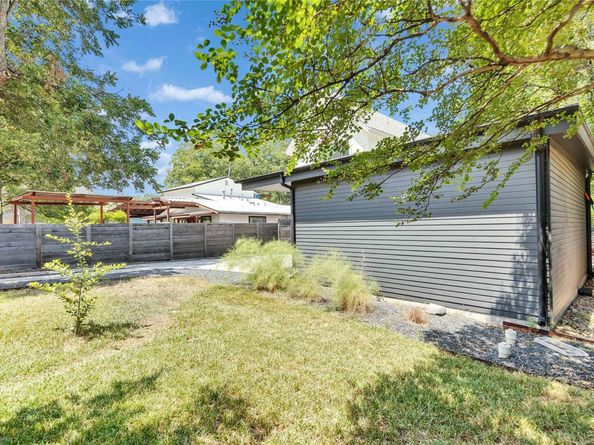 506 Powell CIR, Austin TX 78704