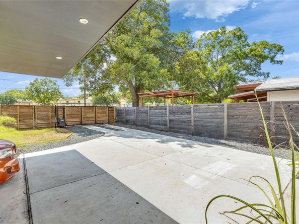 506 Powell CIR, Austin TX 78704