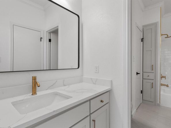 7303 Barley CV, Austin TX 78750