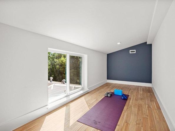 3100 S 5th ST 1, Austin TX 78704