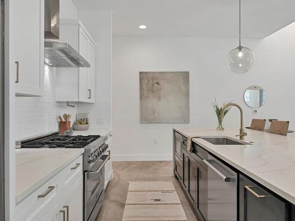 3100 S 5th ST 1, Austin TX 78704