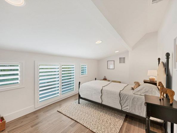 3100 S 5th ST 1, Austin TX 78704