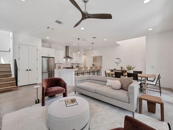 3100 S 5th ST 1, Austin TX 78704