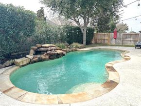 17707 Retreat Ridge LN, Houston TX 77095