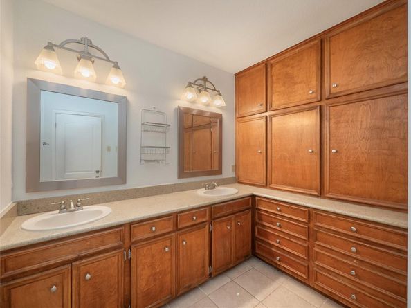 1822 Rowe LOOP, Pflugerville TX 78660