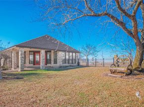 1822 Rowe LOOP, Pflugerville TX 78660