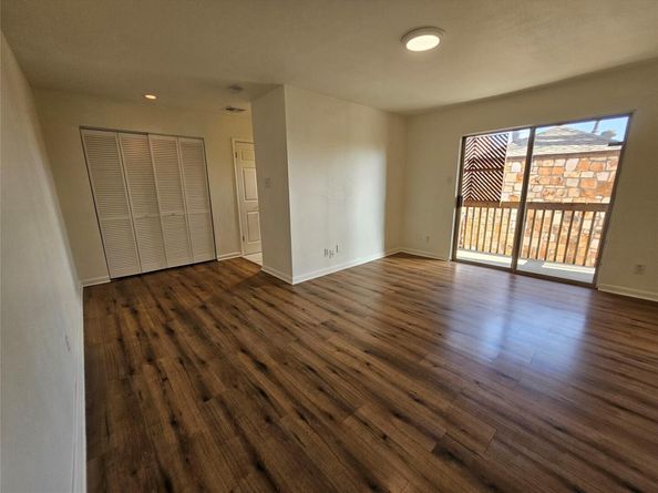 6903 Deatonhill DR 2, Austin TX 78745
