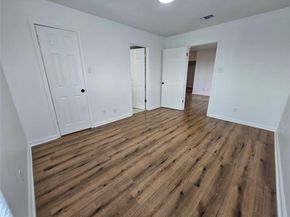 6903 Deatonhill DR 2, Austin TX 78745