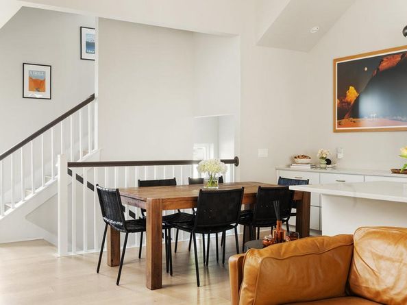 2300 Enfield RD 303, Austin TX 78703