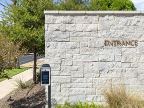 2300 Enfield RD 303, Austin TX 78703