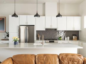 2300 Enfield RD 303, Austin TX 78703