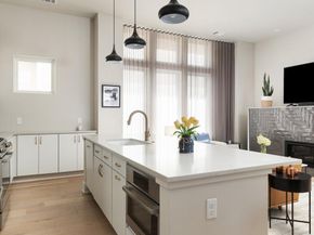 2300 Enfield RD 303, Austin TX 78703