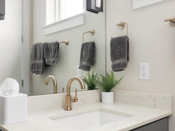 2300 Enfield RD 303, Austin TX 78703