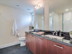 603 Davis ST 1704, Austin TX 78701