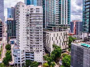 603 Davis ST 1704, Austin TX 78701