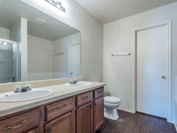 705 Riverway LN, Leander TX 78641