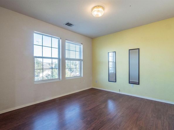 705 Riverway LN, Leander TX 78641