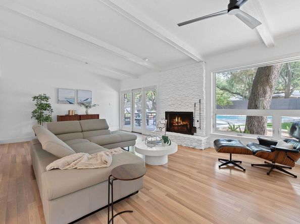 4405 Greystone DR, Austin TX 78731