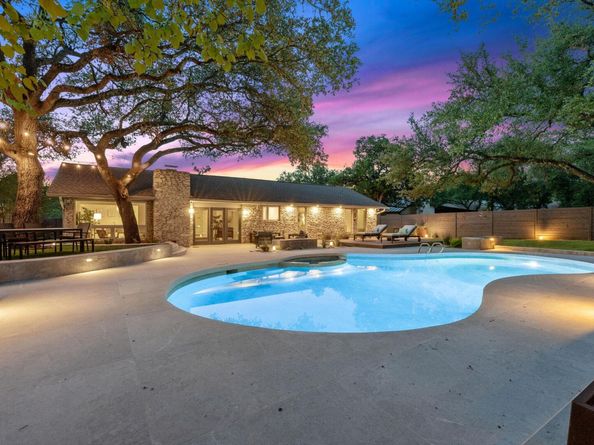 4405 Greystone DR, Austin TX 78731