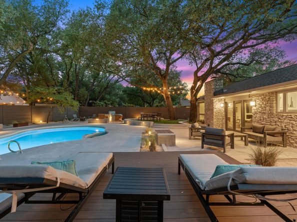 4405 Greystone DR, Austin TX 78731