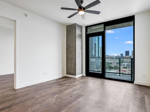 84 East Ave 1503, Austin TX 78701