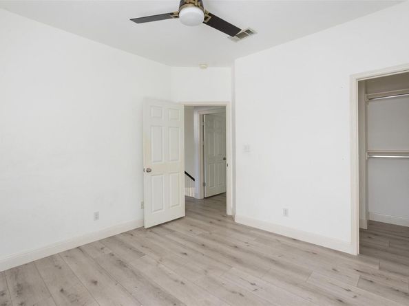 210 Le Grande Ave, Austin TX 78704