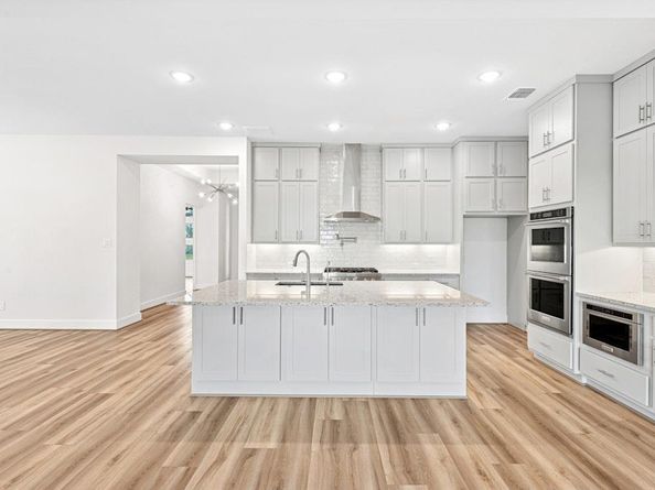 205 Irvine PASS, Liberty Hill TX 78642