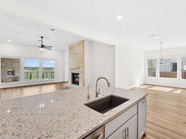 205 Irvine PASS, Liberty Hill TX 78642