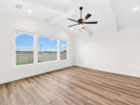 205 Irvine PASS, Liberty Hill TX 78642