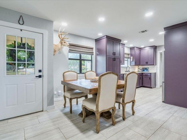 104 Clear Springs RD, Georgetown TX 78628