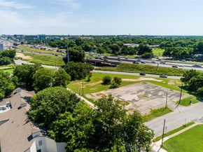 48 East Ave 1104, Austin TX 78701