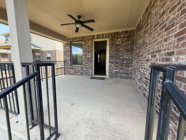 5737 Scenic Lake DR, Georgetown TX 78626