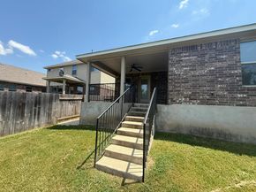 5737 Scenic Lake DR, Georgetown TX 78626