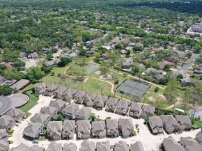 13001 Hymeadow DR 18, Austin TX 78729