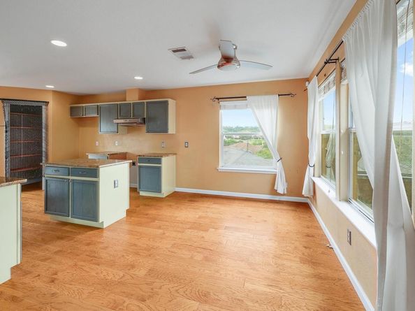 4142 Rockwood DR, Lago Vista TX 78645
