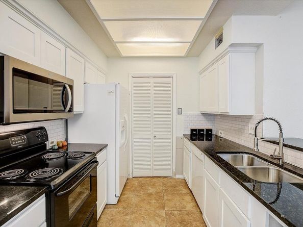 4711 Spicewood Springs RD 2112, Austin TX 78759