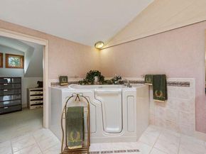4508 Knapp Hollow, Austin TX 78731