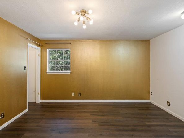 2412 Jones RD, Austin TX 78745